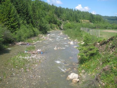 Apkārtne, Kosmatska pusanka in Kosmach