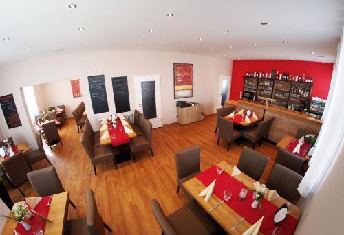 로르슈 Gasthof Schillereck 호텔 수영장