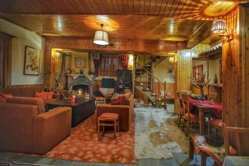 공용 라운지/TV 시청 구역, Guesthouse Alexandra in 에프탈로포스