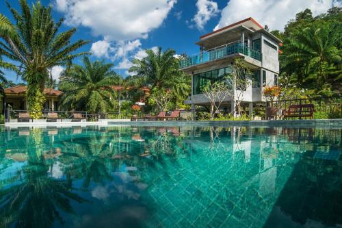 Krabi Green Hill Pool Villas