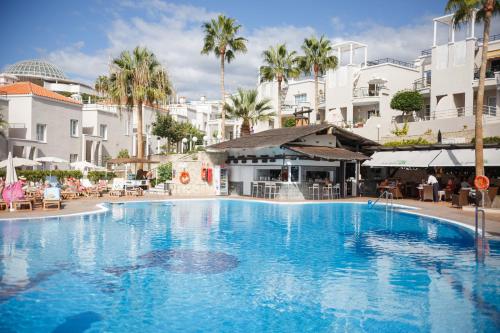 Los Olivos Beach Resort - 수영장