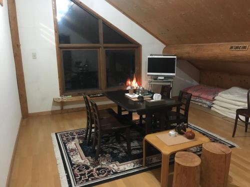 二世谷小徑盡頭山林小屋