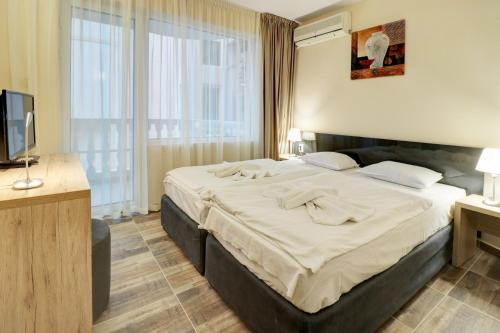 Family Hotel Jupiter - image 2