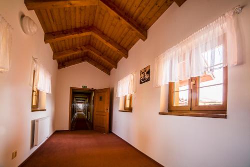 Hotel Tři Věžičky - image 3