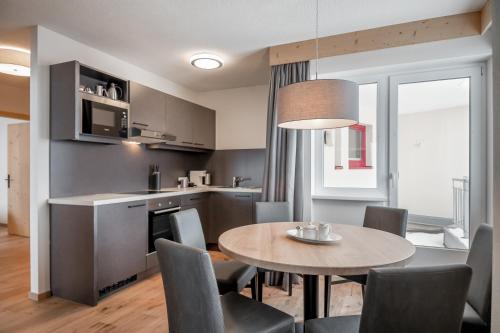 Apartmenthaus Enzian Hochsölden (Apartmenthaus Enzian Hochsolden) in ฮอคโซลเดิน