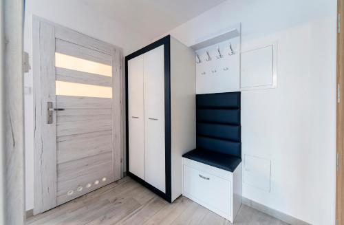 Apartamenty Sun Seasons 24 - Leśny Dom - image 5