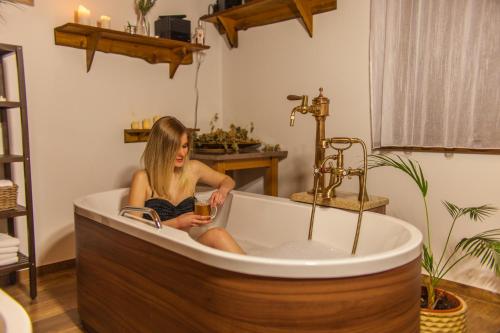 Attractions, Hotel Tri Vezicky in Stritez