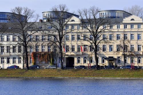Hotel Niederländischer Hof - image 14