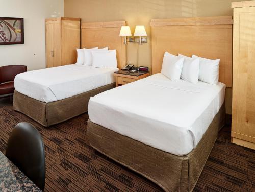 LivINN Hotel St. Paul – I-94 – East 3M Area – Maplewood, MN