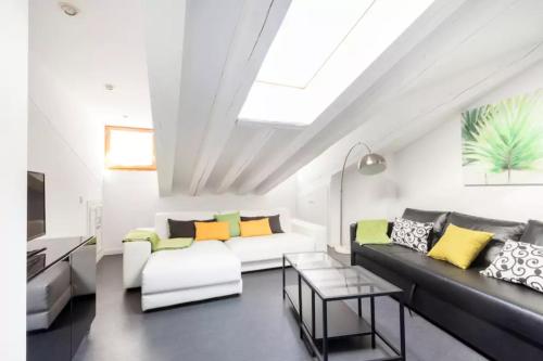  Cute Apartment In The Heart Of Madrid, Ferienwohnung in Madrid