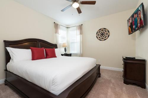 Luxury Dreams Disney Home with Private Pool and Spa detail