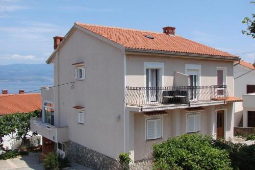 Apartments and rooms with parking space Vrbnik, Krk - 5299