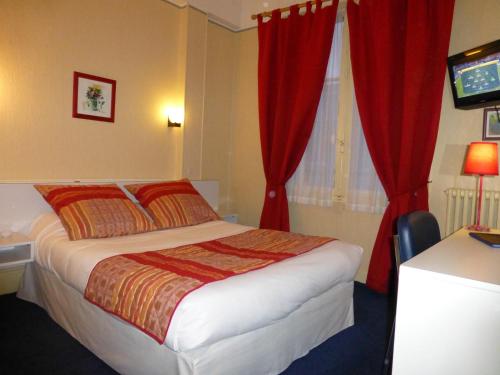 Trianon - image 8