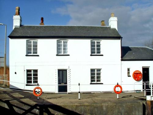 The Lock House - Gloucester