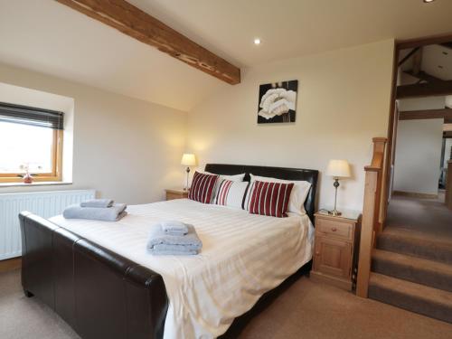Stoneycroft Barn - image 13