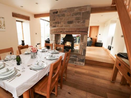 Stoneycroft Barn in Midhopestones