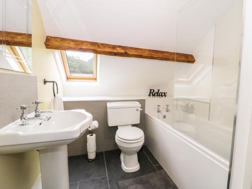 Hen Gelligemlyn - The Annexe - image 8