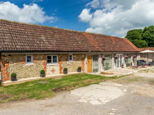 Oxen Cottage Nables Farm