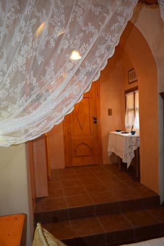 Elafusa Luxury Apartment - image 6