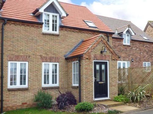 

STAKS Cottage