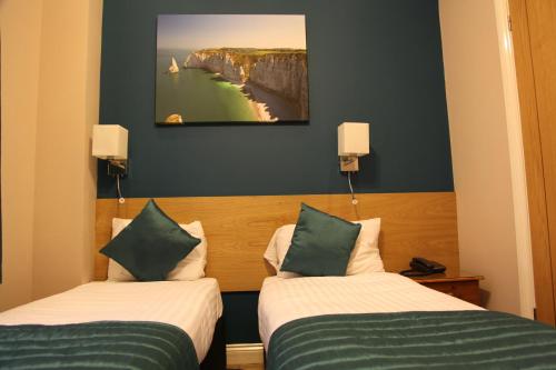 Sheriff Hotel – London