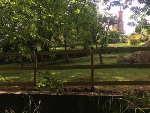 Causeway Cottage - image 11