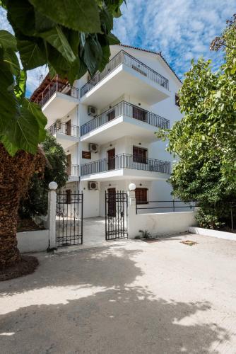 Areti Apartments