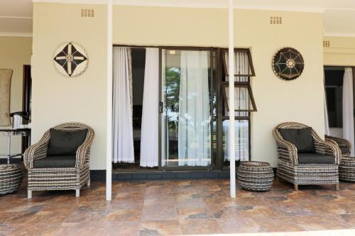 

Msitu Kwetu lodge & safaris