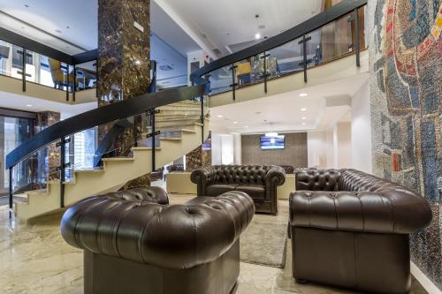 Hotel Royal Inn - image 4