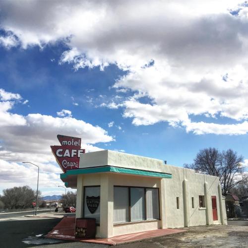 Raton Pass Motor Inn - 숙소 외관