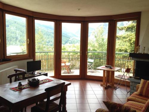  Luxury Apartment with View in Bardonecchia
