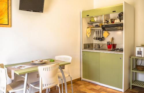 บริการและสิ่งอำนวยความสะดวก, เลอ แตราซเซ สตูดิโอ อพาร์ตเมนต์ (Le Terrazze Studio Apartments) in อุสติกา