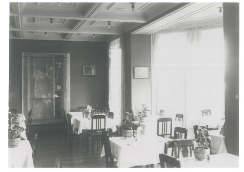 Willa Carlton - image 8