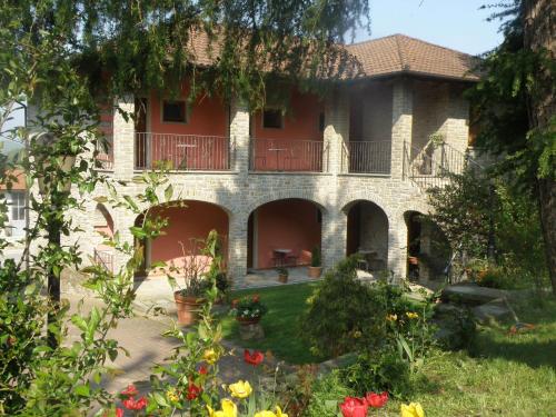  Madonna della Neve, Pension in Cessole bei Spigno Monferrato