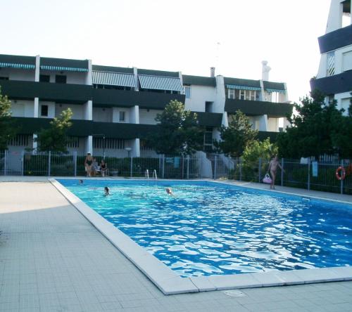 Úszómedence, Residence Molo in Lido Delle Nazioni