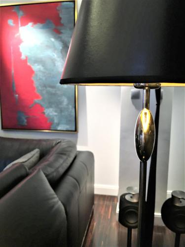 MONDRIAN Luxury Suites UNESCO Old Town