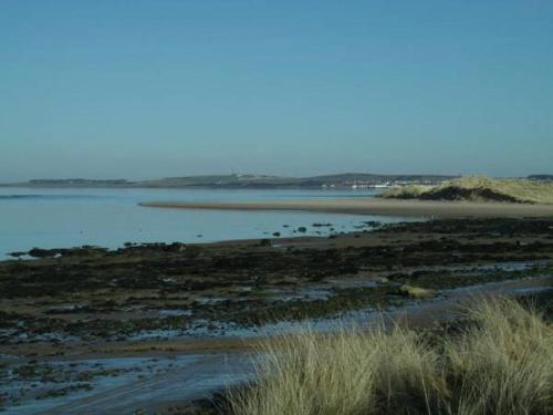 пляж, Inver bay apartment in Fearn