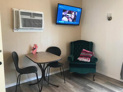 Hotel Kitsmiller on Main – Fredericksburg, TX