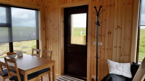 Hekla Cabin 3 Volcano and Glacier View
