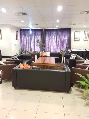 PADDY'S HOTEL & APARTMENTS in Port Moresby