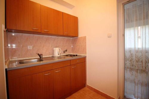  Apartment Uvala Vela Stiniva 14511a in Zastražišće