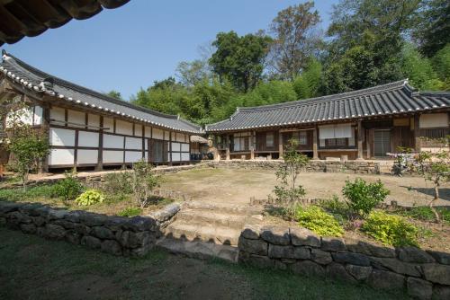 tuin, Jinrae Lee's Traditional House in Boseong-gun