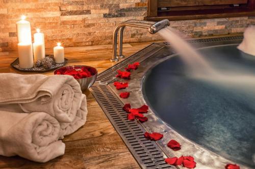 125686953 Hotel & Spa **** Kasztel Uniejów