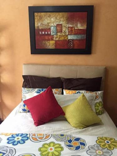 Minimalist Apartment - Females Only photo