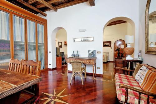 Scala Charming Apartment | Romeloft Rome