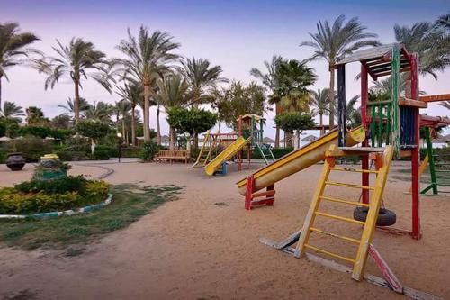 Palmera El Sokhna Chalets Families Only