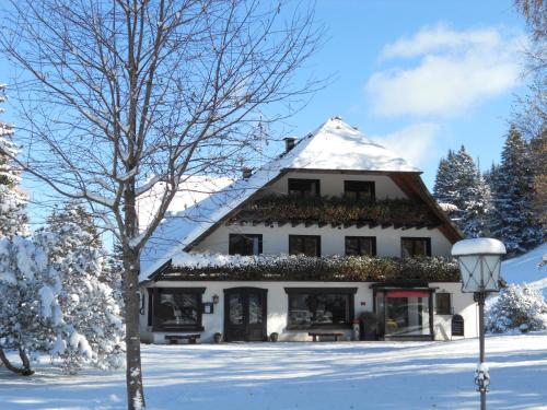 Gästehaus Behabühl B&B - image 9