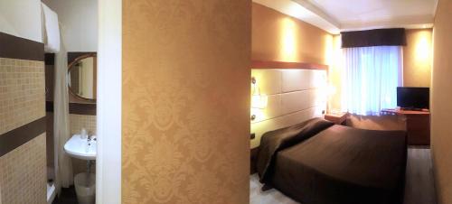 939 Hotel - main image