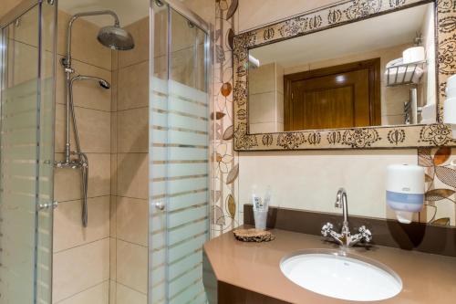 Habitación cuádruple, económica