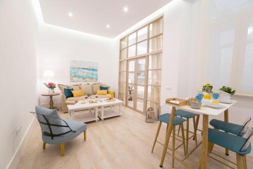 Gr Suites Boutique Catedral - image 2